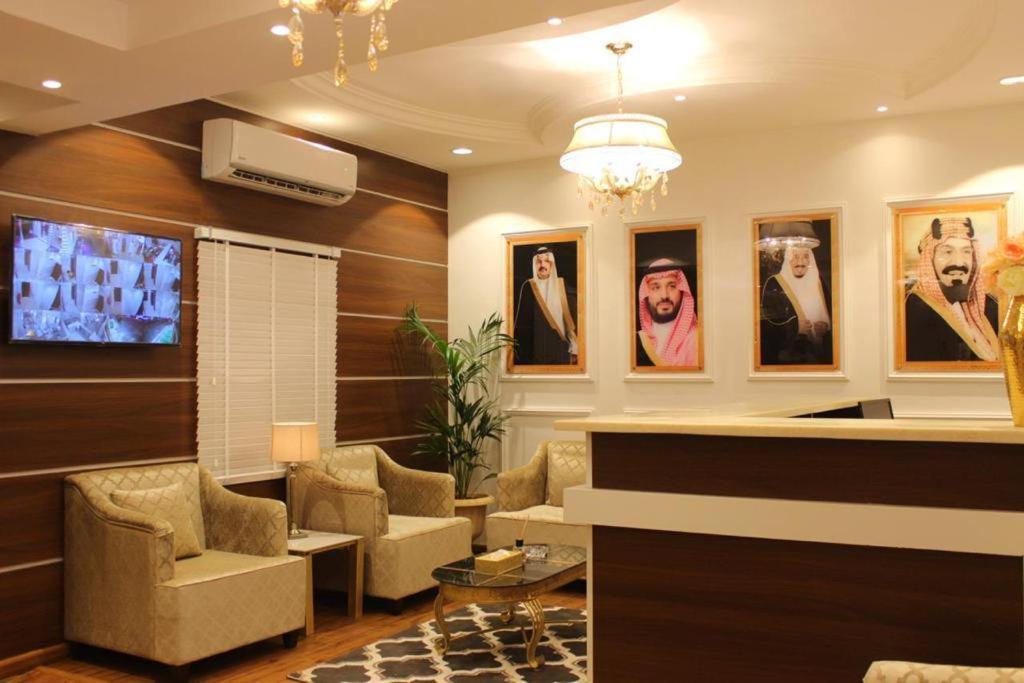 فندق كيان - Kyan Hotel Хамис-Мушайт Экстерьер фото